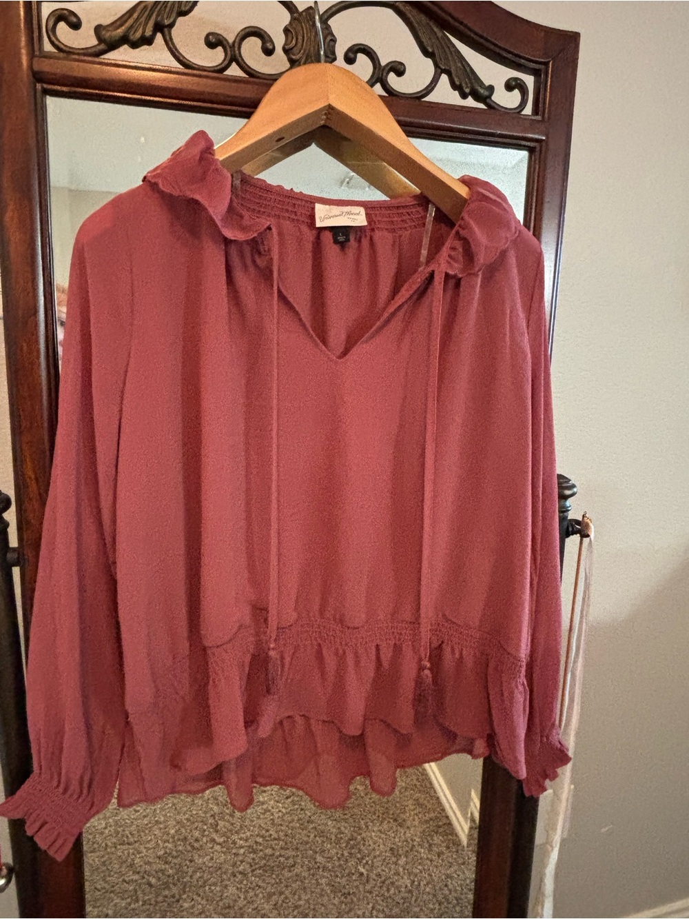 Universal Thread NWOT Dusty Rose Smocked Peasant Ruffle V-Neck Blouse Large